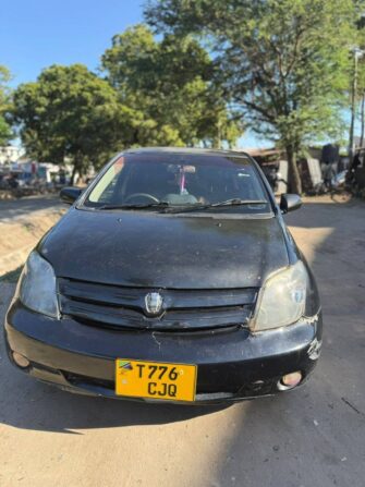 Bei Ya Toyota IST 2005 Sokoni Dar es Salaam Tanzania
