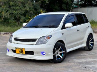 Bei Ya Toyota IST 2005 Sokoni Dar es Salaam Tanzania