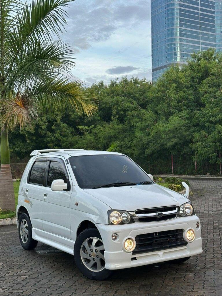 Magari Terios 2006 lipo Dar es Salaam