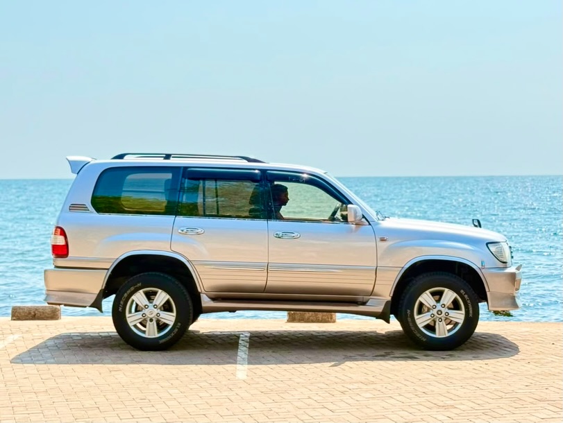 Magari Sokoni Toyota ya Bei Poa 1998