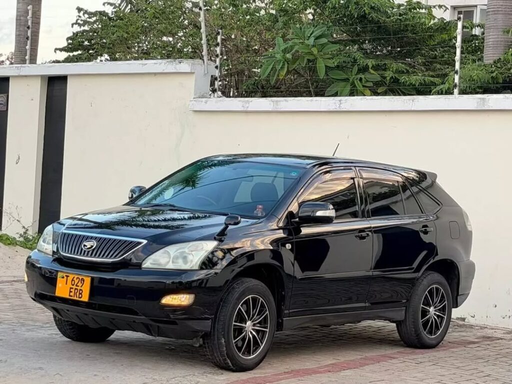 Price Toyota Harrier 2006 for Sale in Dar es Salaam