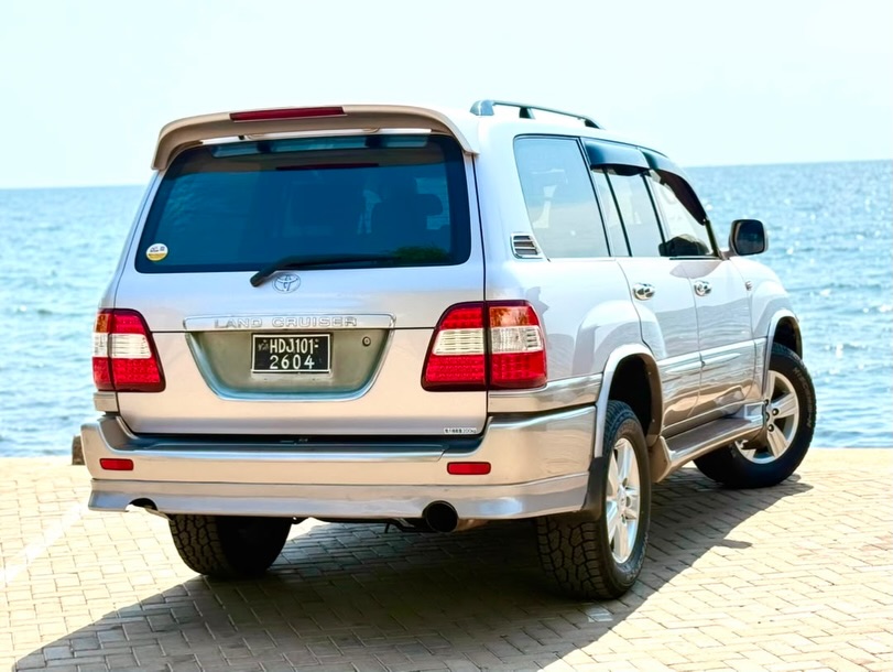 Toyota bei poa sokoni Mwanza Tanzania