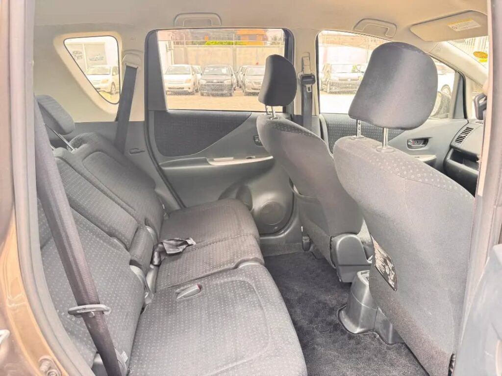 Price Of Toyota Ractis 2009 for Sale in Tanzania