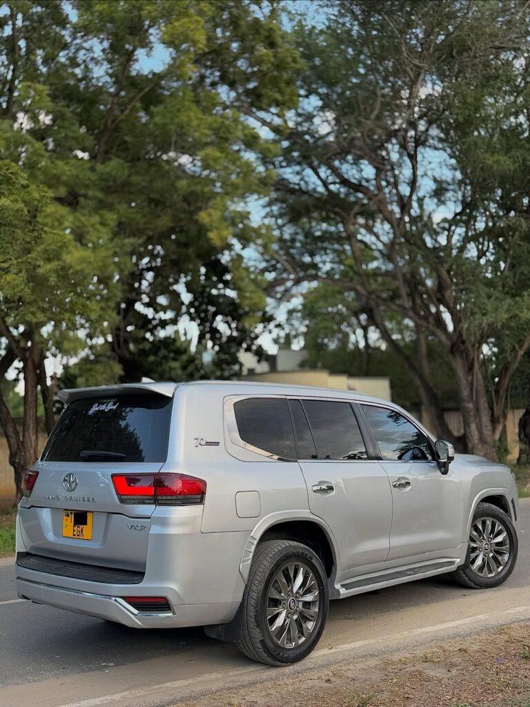 Magari Used Toyota Land Cruiser 300 Series 2021 Dar es Salaam Tanzania