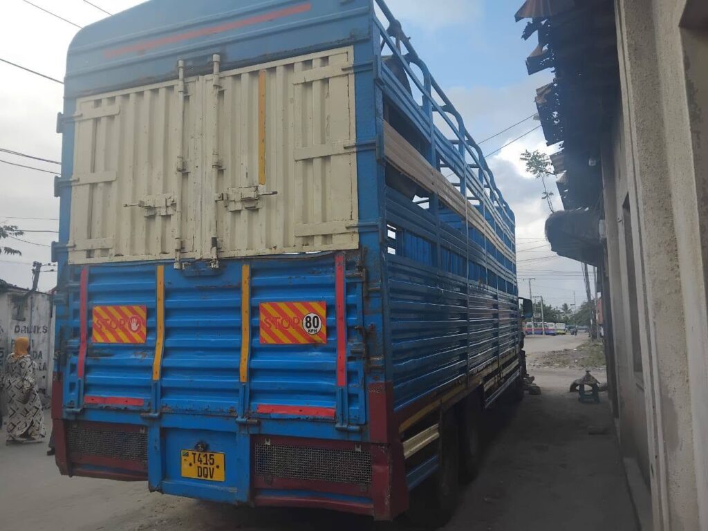 Magari 124 2000 lipo Dar es Salaam