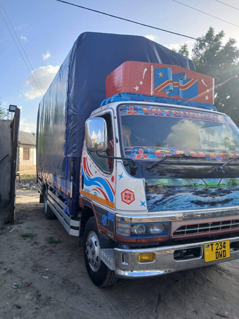 Used Mitsubishi Canter 2000 for Sale in Dar es Salaam