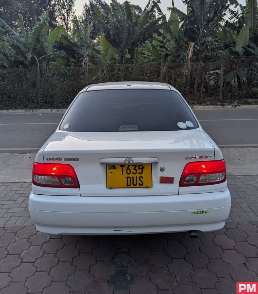 Magari Sokoni Toyota Carina ya Bei Poa 1998