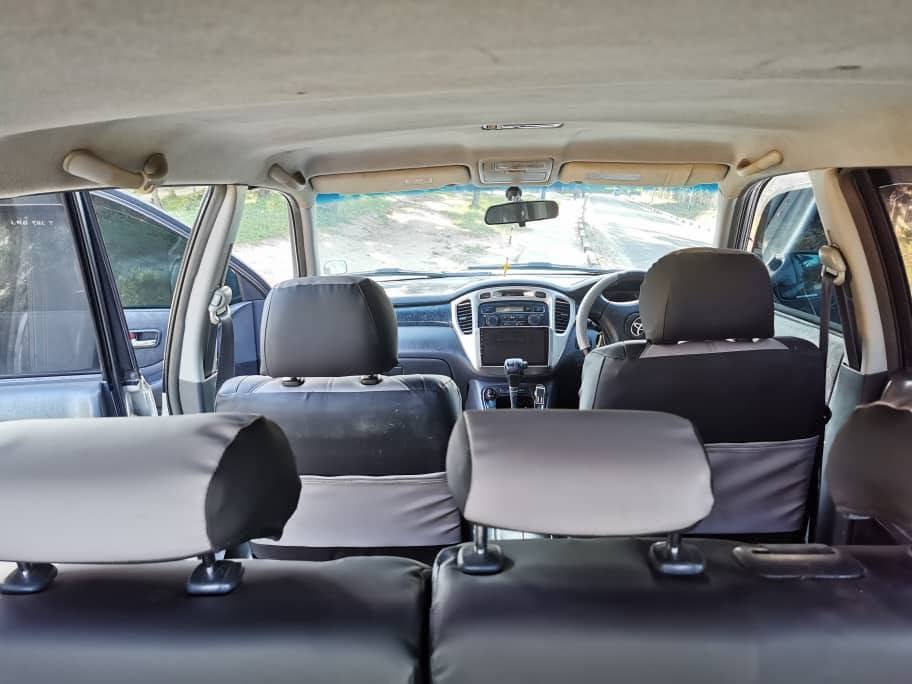 Magari Kluger 2003 lipo Dar es Salaam