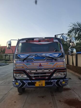 Bei Ya Mitsubishi Tipper 2018 Sokoni Dar es Salaam Tanzania