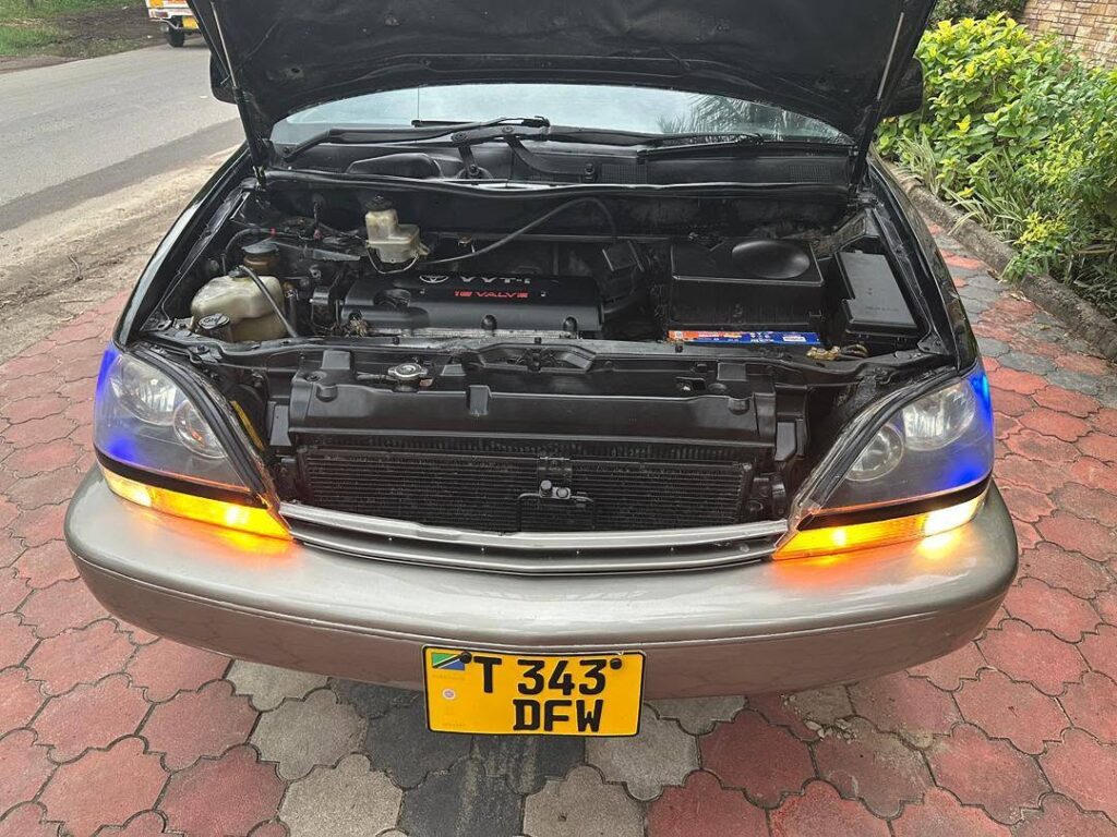 Toyota Harrier 2002 for Sale in Dar es Salaam