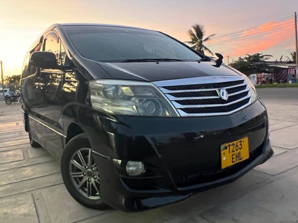 Buy Toyota Alphard 2006 for Sale in Dar es Salaam