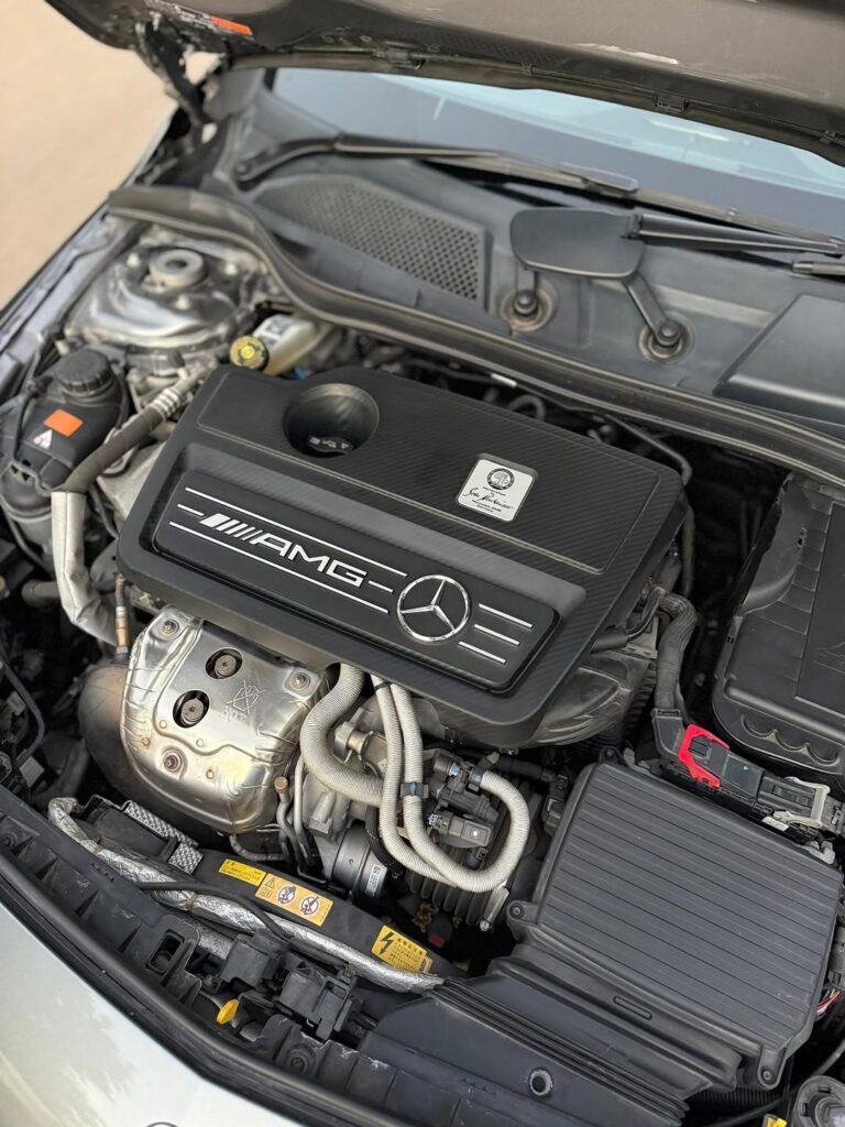 Magari Sokoni Benz A-Class ya Bei Poa 2014