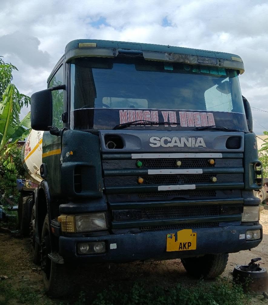 Magari T-series 2000 lipo Dar es Salaam
