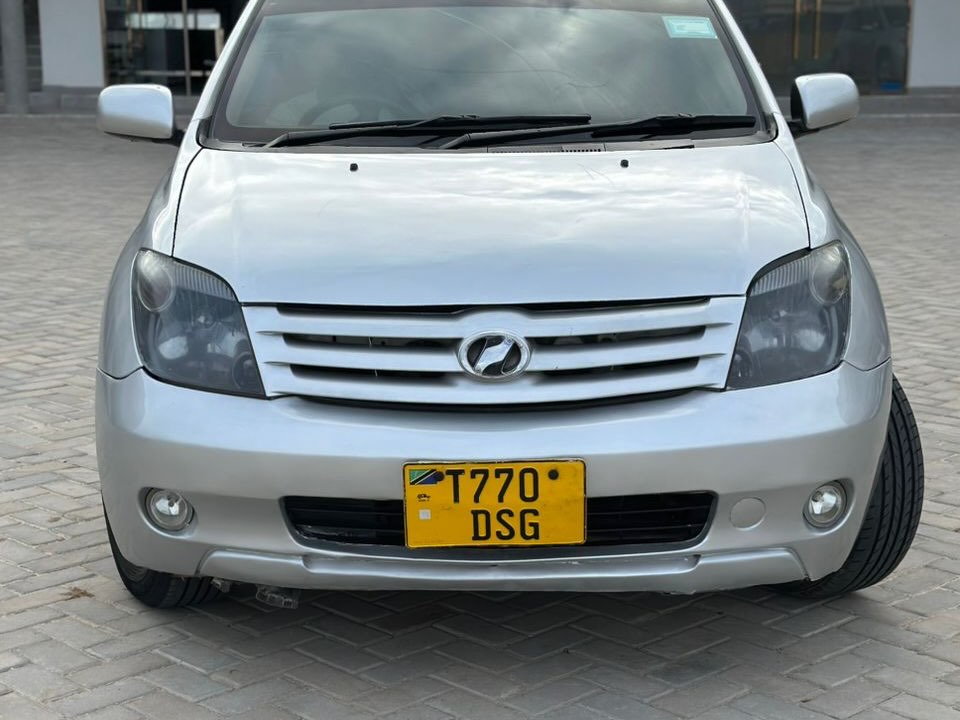 Magari IST 2006 lipo Dar es Salaam