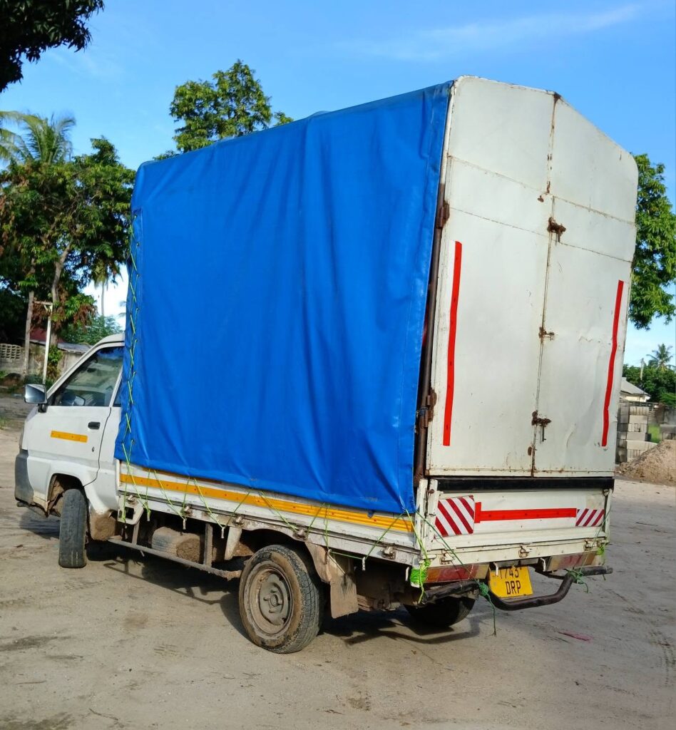 Price Of Toyota LiteAce Truck 1998 for Sale in Tanzania