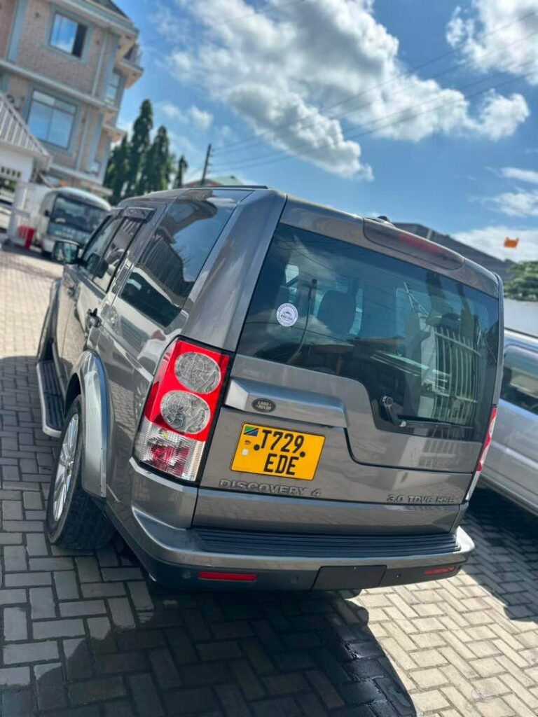 Price Land Rover Discovery 4 2008 for Sale in Dar es Salaam