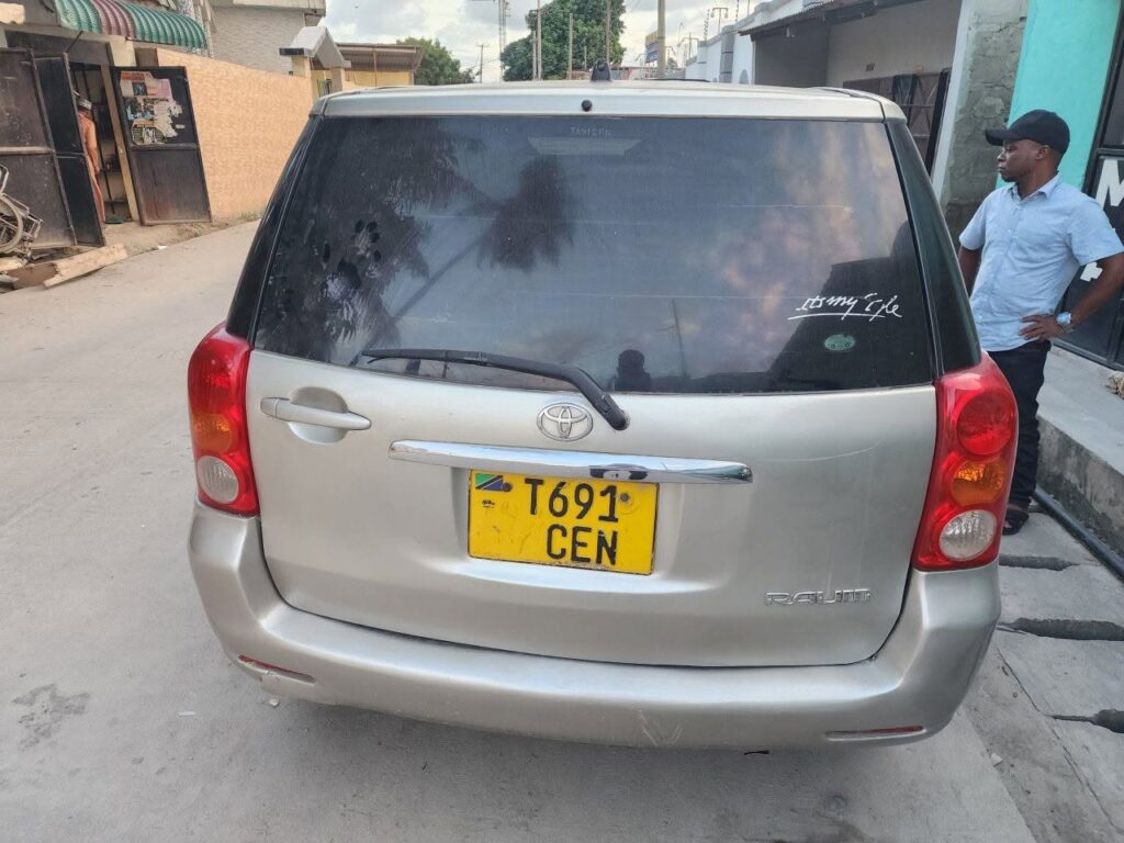 Bei ya Toyota Raum 2005 Sokoni Dar es Salaam Tanzania