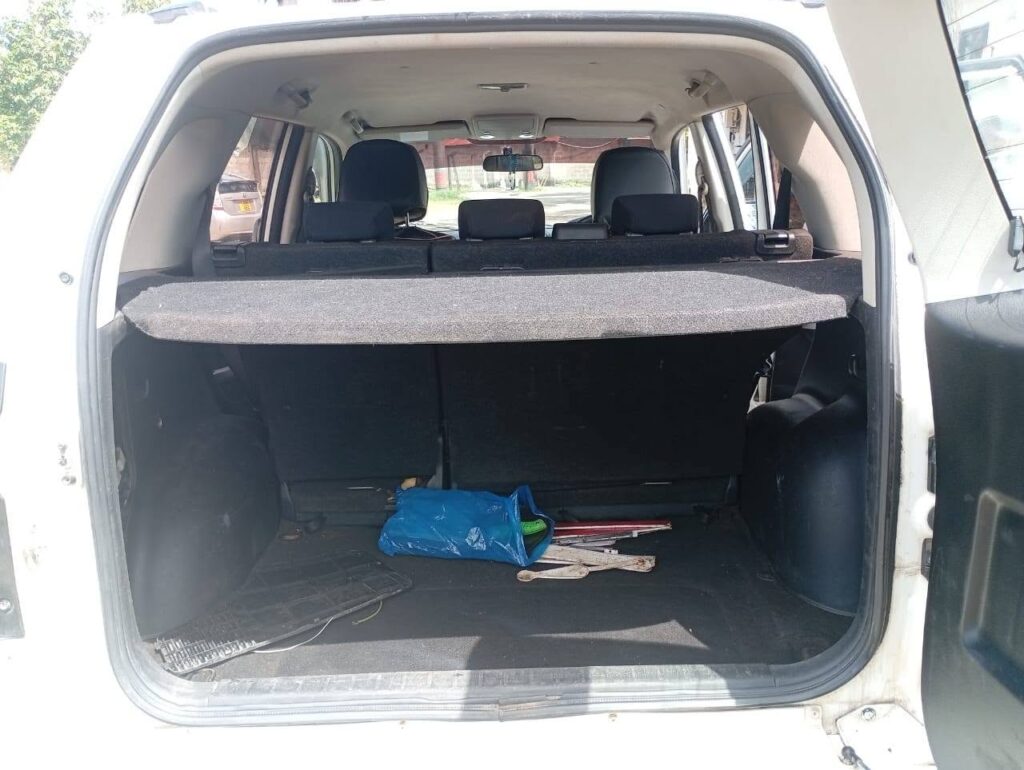 Suzuki Vitara bei poa sokoni Dar es Salaam Tanzania