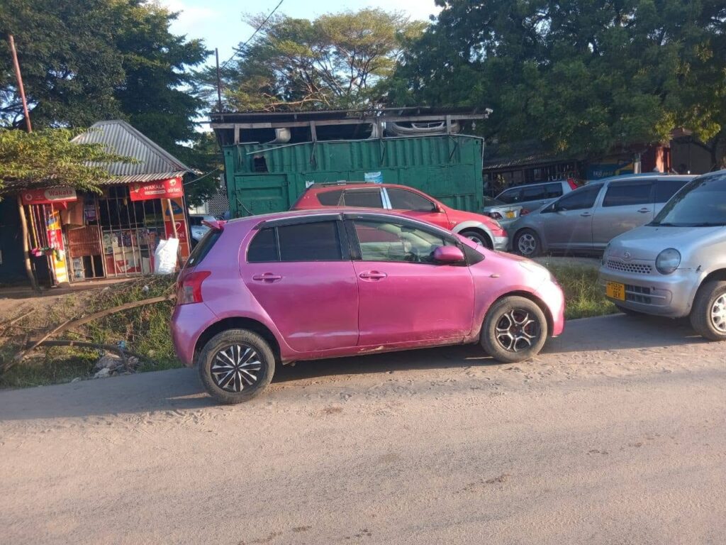 Toyota Vitz 2008 for Sale in Dar es Salaam