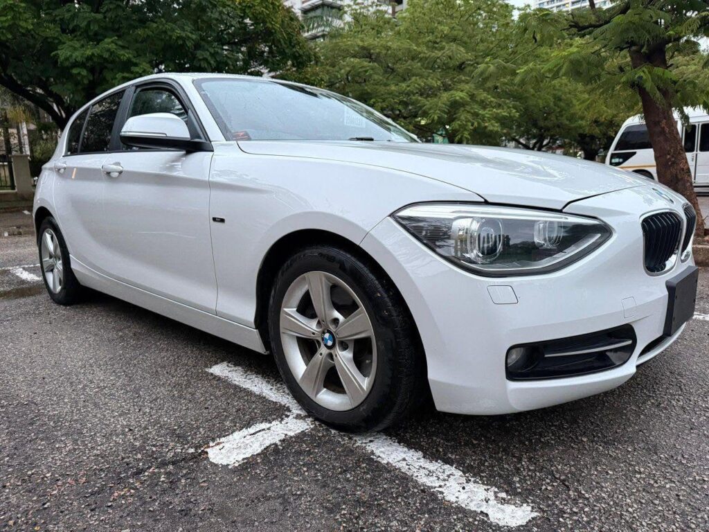 BMW 1 Series bei poa sokoni Dar es Salaam Tanzania