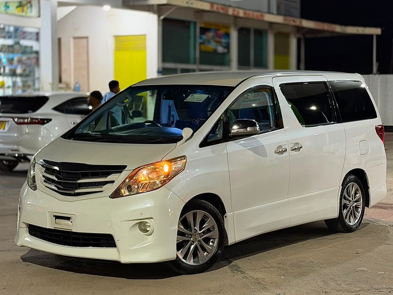 Price Toyota Alphard 2010 for Sale in Dar es Salaam