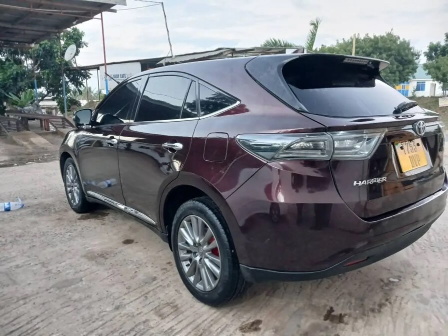 Magari Used Toyota Harrier 2015 Dar es Salaam Tanzania