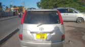 Bei ya Toyota Isis 2006 Sokoni Dar es Salaam Tanzania