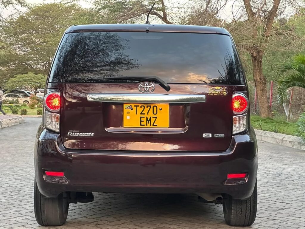 Price Toyota Rumion 2010 for Sale in Dar es Salaam