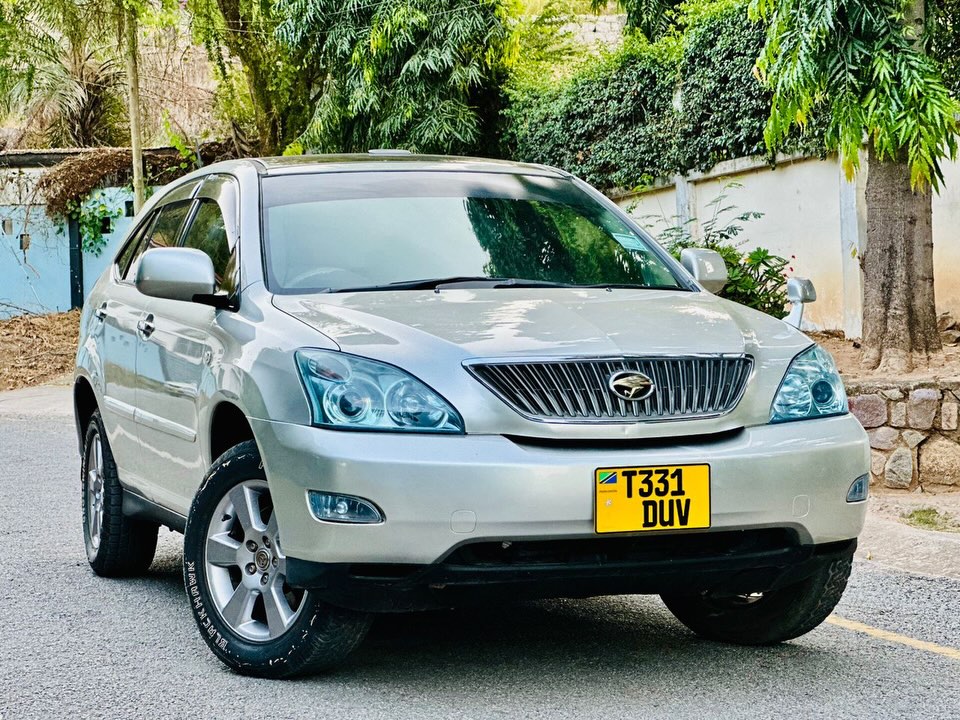 Magari Harrier 2004 lipo Mwanza
