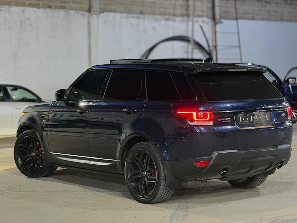 Magari Range Rover Sport 2017 lipo Dar es Salaam