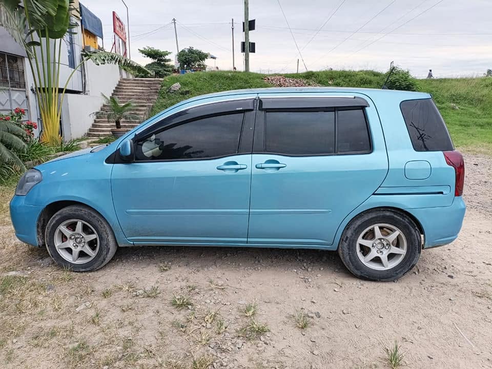Magari Raum 2005 lipo Dar es Salaam