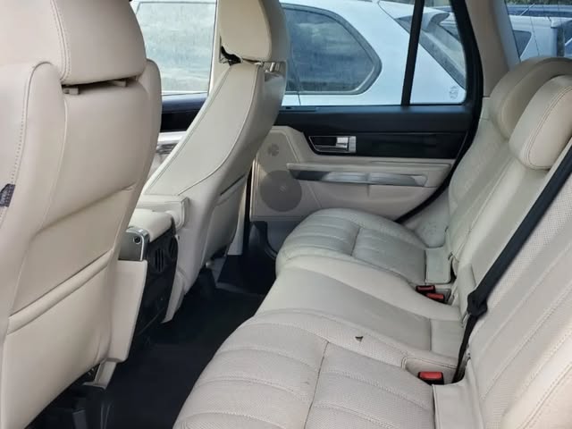 Land Rover Range Rover Sport bei poa sokoni Dar es Salaam Tanzania