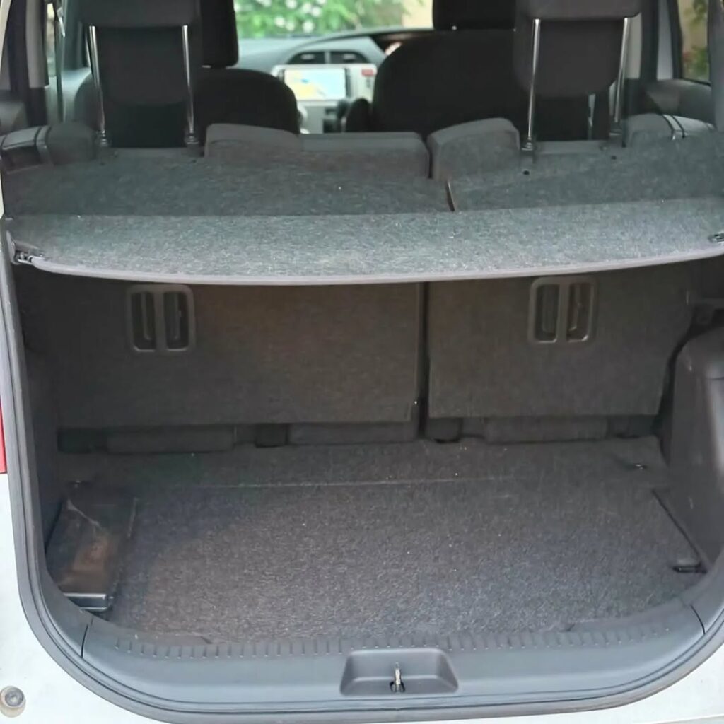 Price Of Toyota Ractis 2009 for Sale in Tanzania