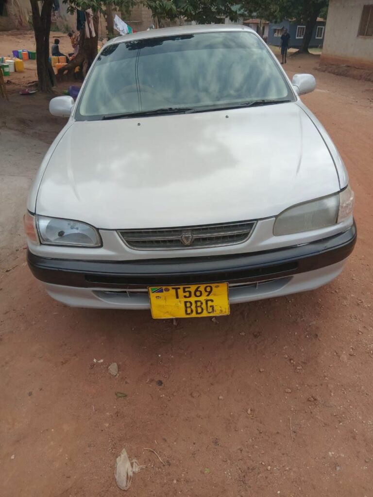 Toyota Corolla bei poa sokoni Morogoro Tanzania