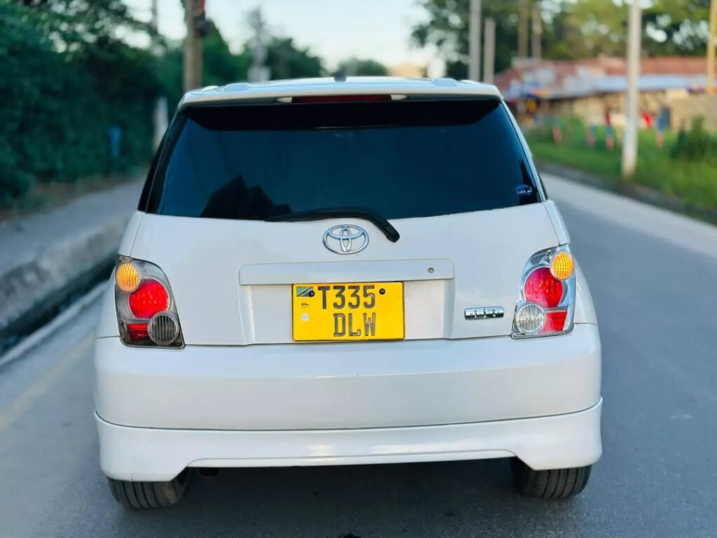 Toyota IST 2005 for Sale in Dar es Salaam