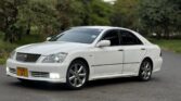 Bei ya Toyota Crown 2006 Sokoni Dar es Salaam Tanzania