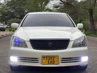 Bei Ya Toyota Crown 2005 Sokoni Dar es Salaam Tanzania