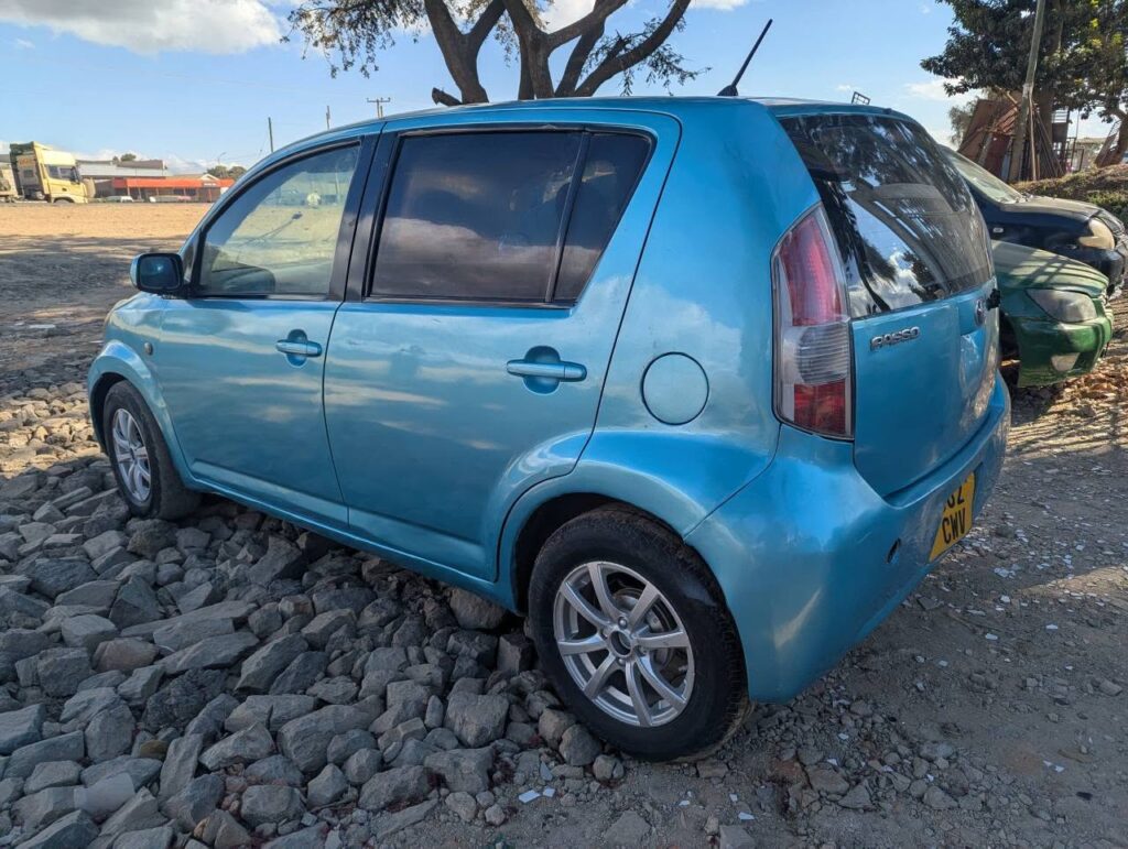Magari Sokoni Toyota Passo ya Bei Poa 2007