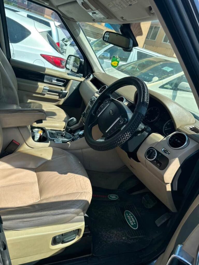 Buy Land Rover Discovery 4 2008 for Sale in Dar es Salaam