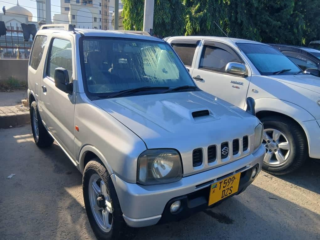 Suzuki Jimny 2005 for Sale in Dar es Salaam