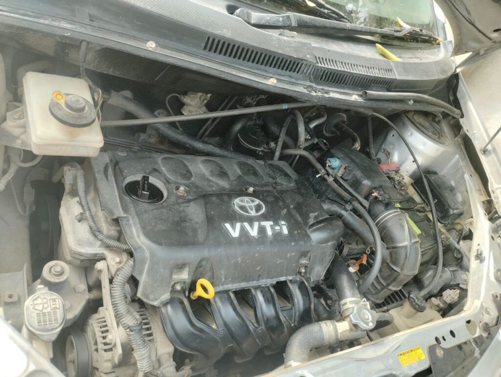 Magari Used Toyota IST 2005 Dar es Salaam Tanzania