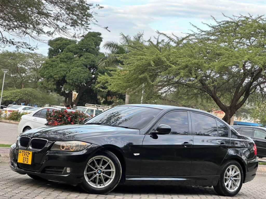 BMW 3 Series 2011 for Sale in Dar es Salaam