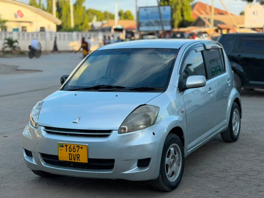 Toyota Passo bei poa sokoni Dar es Salaam Tanzania