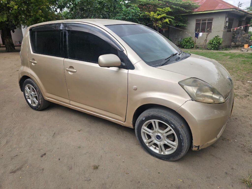 Toyota Passo bei poa sokoni Dar es Salaam Tanzania