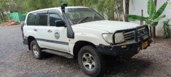Bei Ya Toyota Land Cruiser V8 2003 Sokoni Dar es Salaam Tanzania