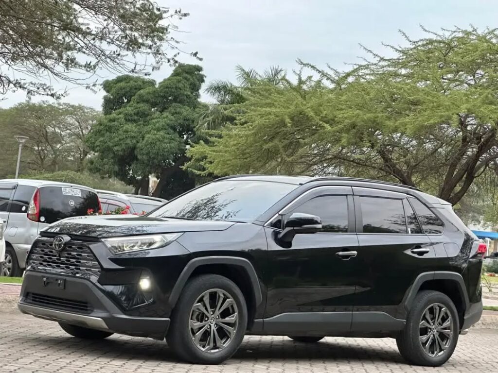 Magari Sokoni Toyota Rav4 ya Bei Poa 2022