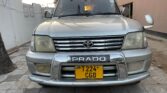 Magari Land Cruiser Prado 2000 lipo Dar es Salaam