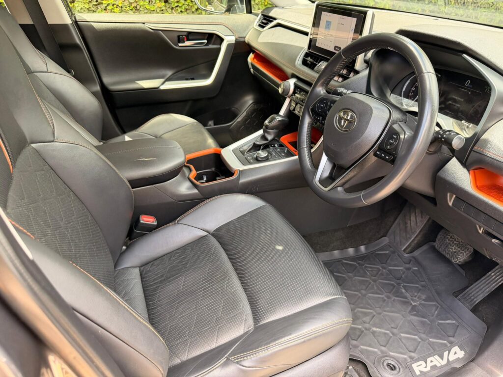 Magari Used Toyota Rav4 2020 Dar es Salaam Tanzania