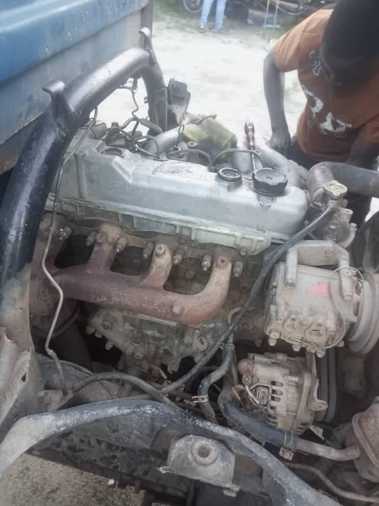 Mitsubishi Canter 1995 for Sale in Dar es Salaam