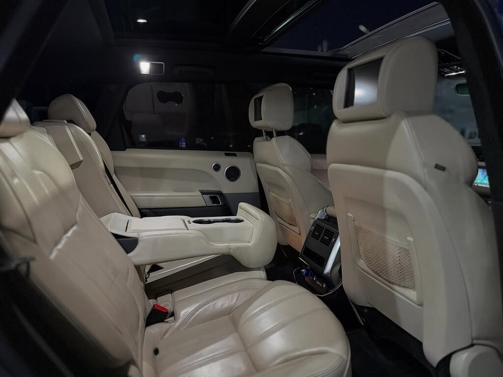 Magari Range Rover Sport 2017 lipo Dar es Salaam